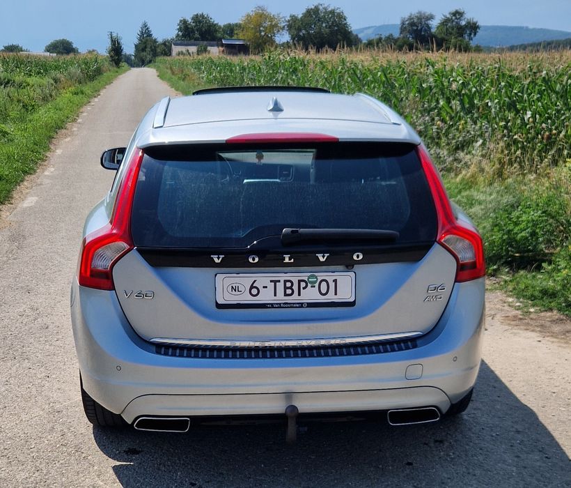 Volvo v60 plug in hybrid