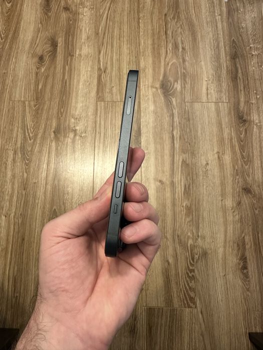 iPhone 14 midnight 128Gb