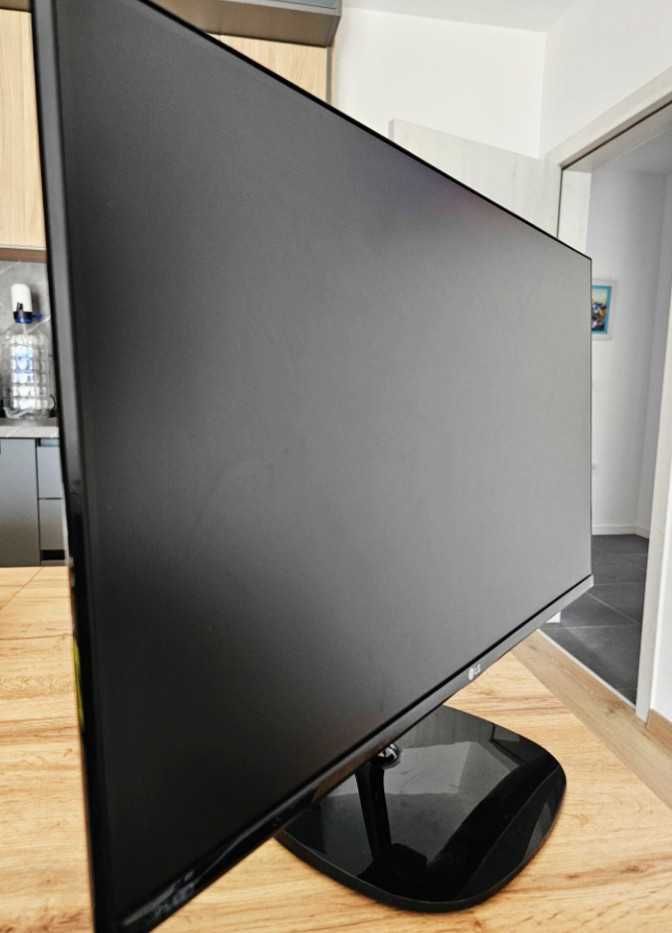 Монитор LG IPS 27 "