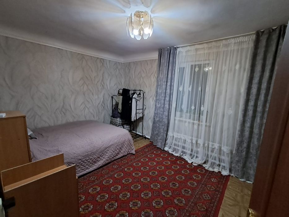 Продается 3х-комнатная квартира в центре города