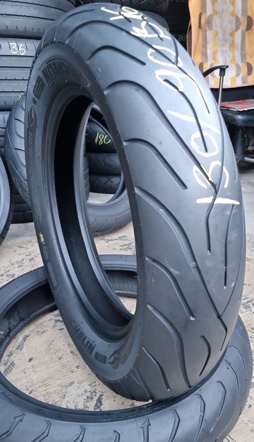 Anvelopa Moto Michelin 130/90 B16 Impecabilă.