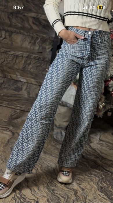 Дамски дънки fendi