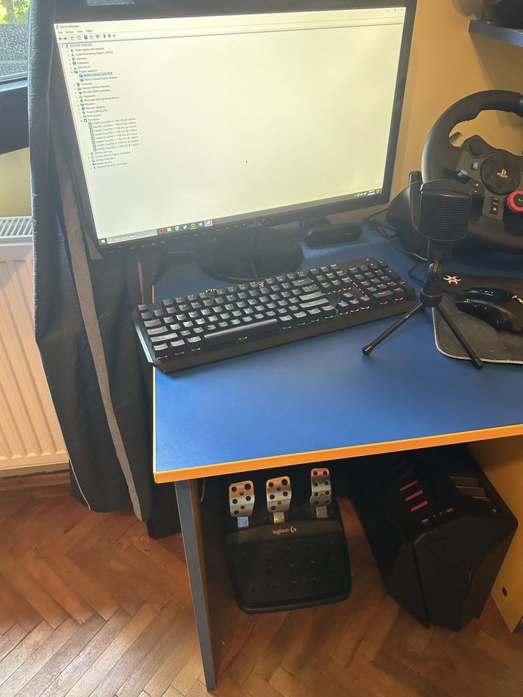 Desktop gaming lenovo Y720 + volan Logitech Driving Force G29