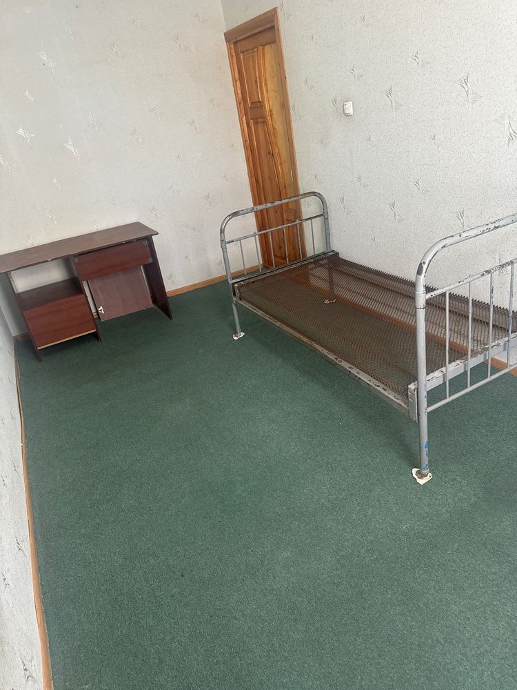 1 dona karavat xolati a’lo 100 % javob