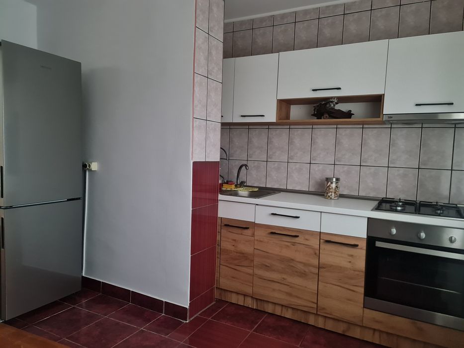 Inchiriez apartament 2 camere spatios Exercitu-Teilor PS-uri
