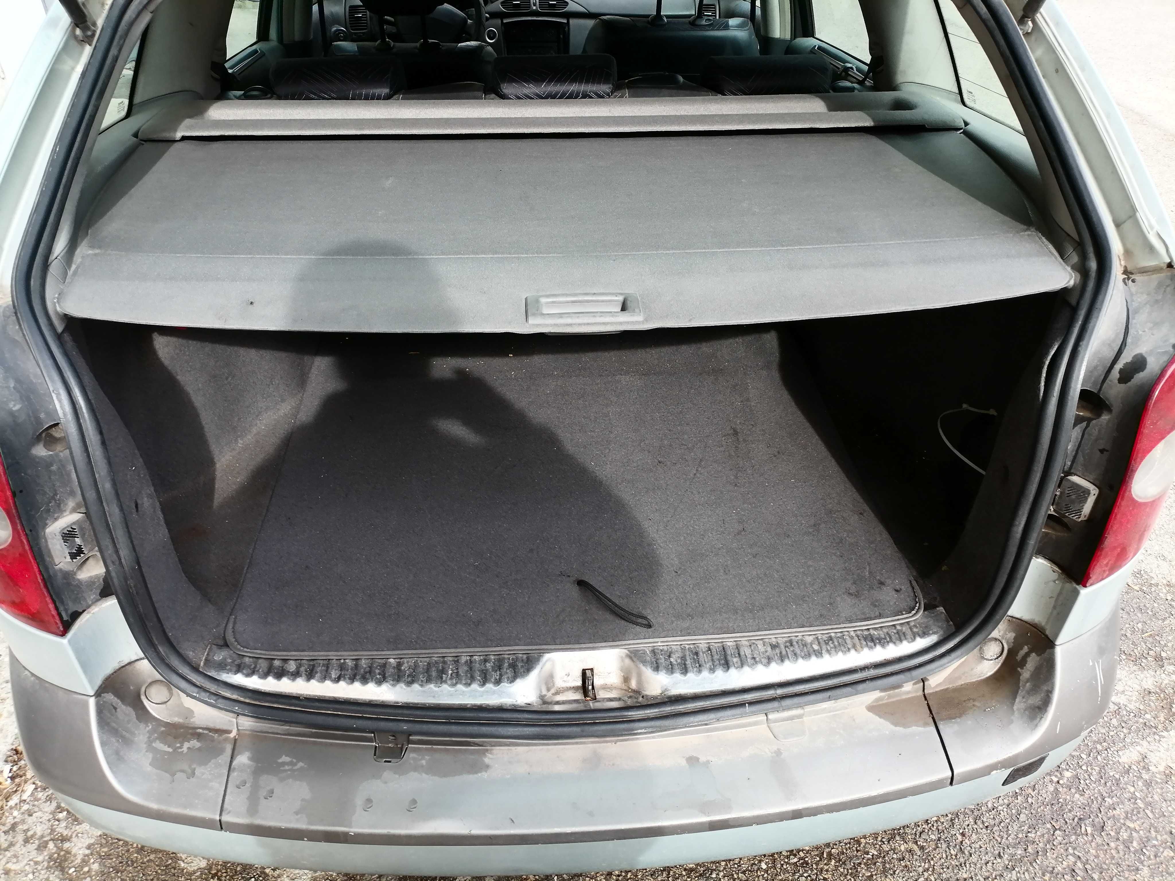 Renault Laguma 2 2.2 dci sw