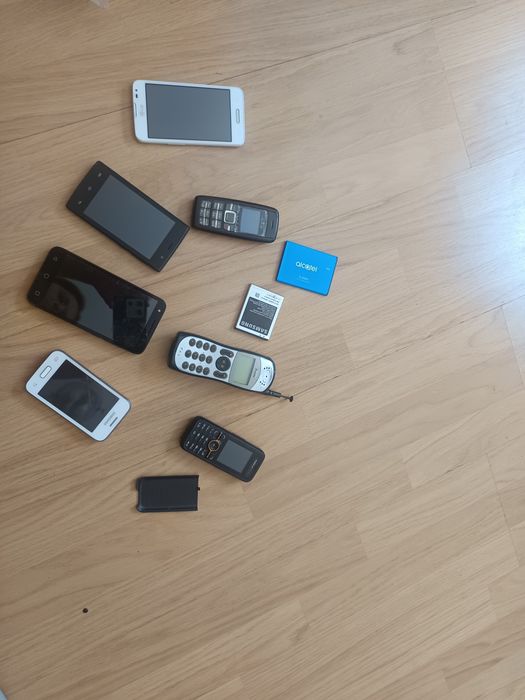 Baterii diverse telefoane pentru piese
