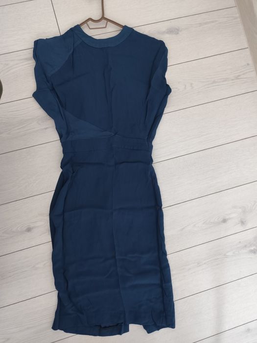 Rochie Mango subțire casual/elegantă