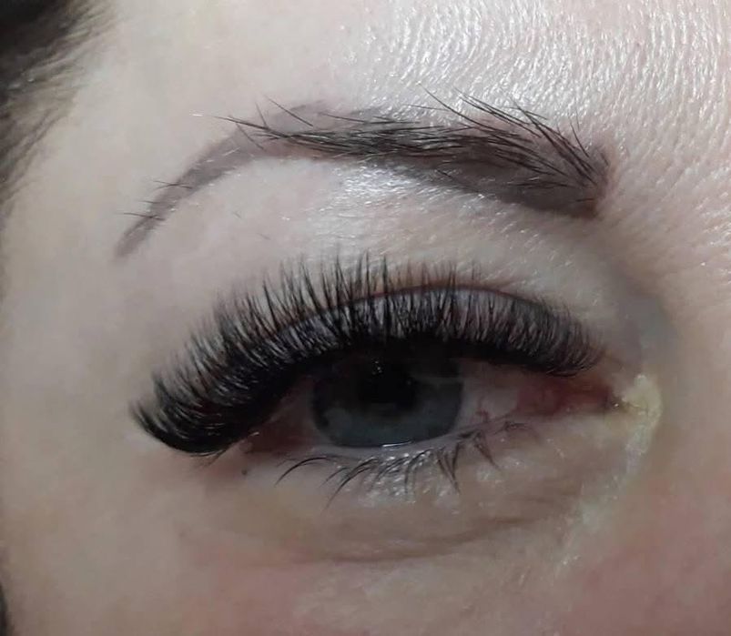 Наращивание ресниц и ламинирование с выездом на дом