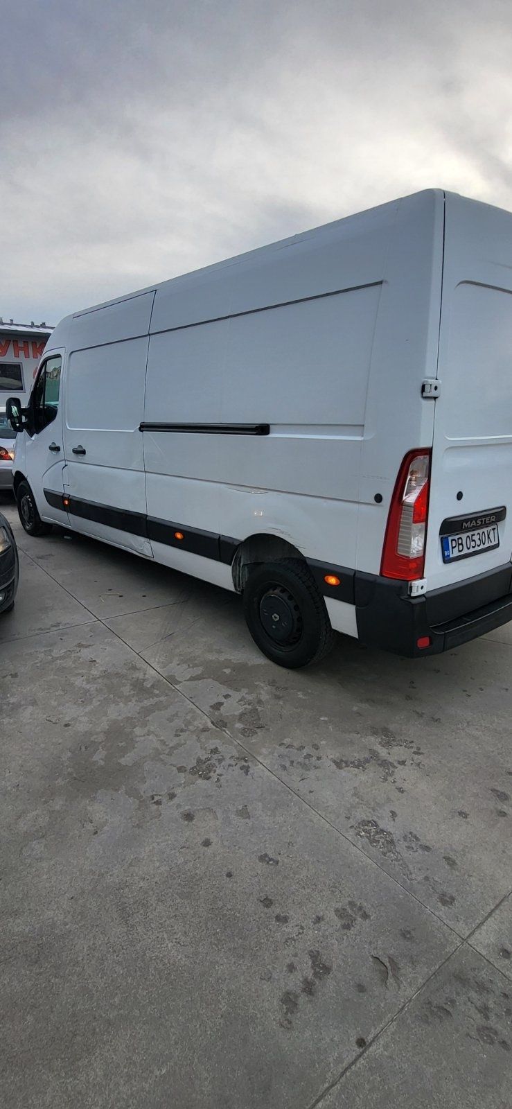 Продавам Бус Рено Мастър 2013г.Десен волан 2.3дизел 101к.с
2.3дизел 10