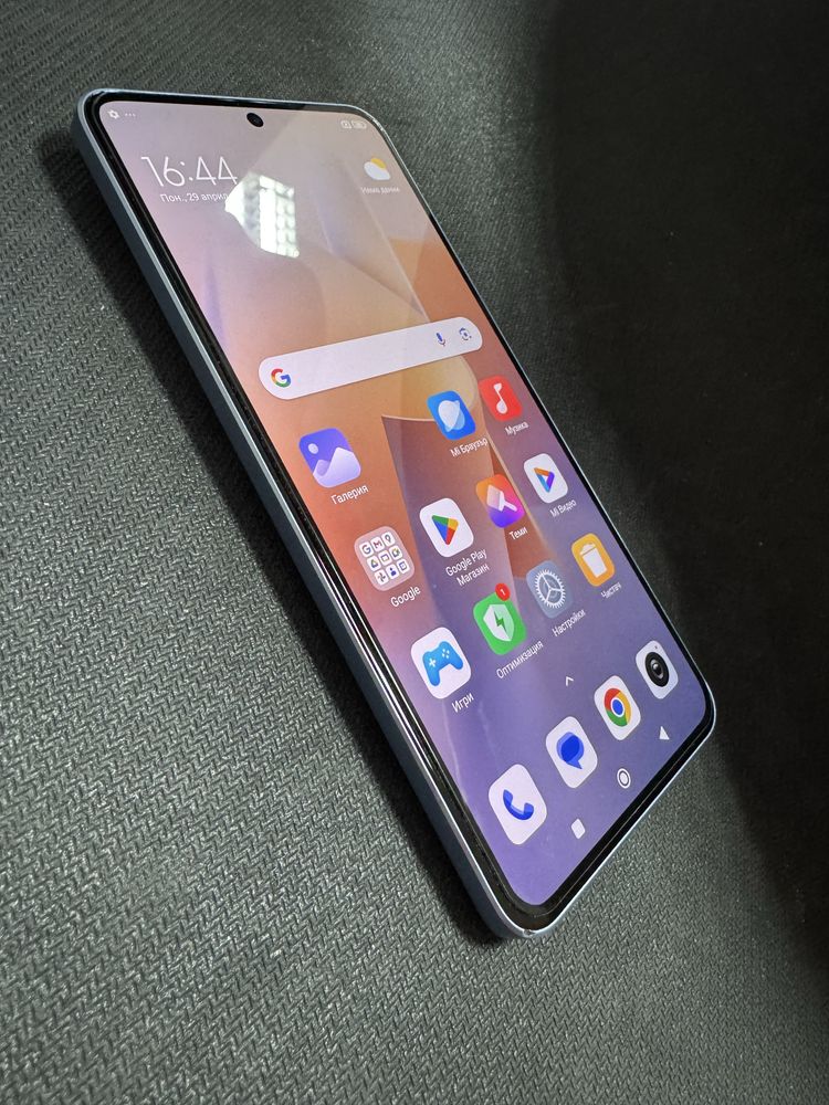 Xiaomi 13T 8+4/256gb - перфектен