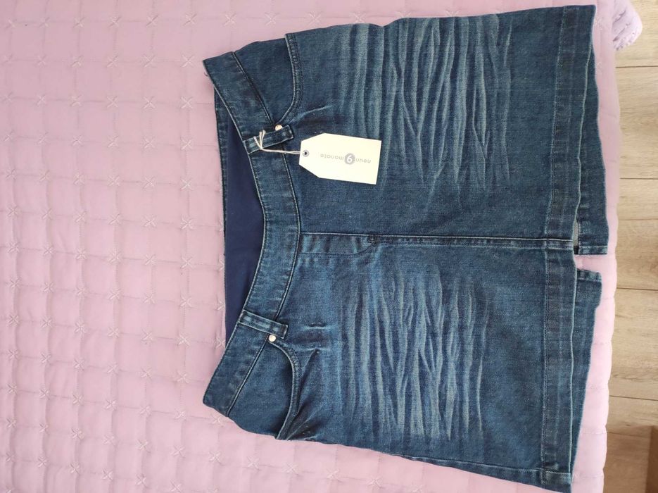 Продавам Къса дънкова пола