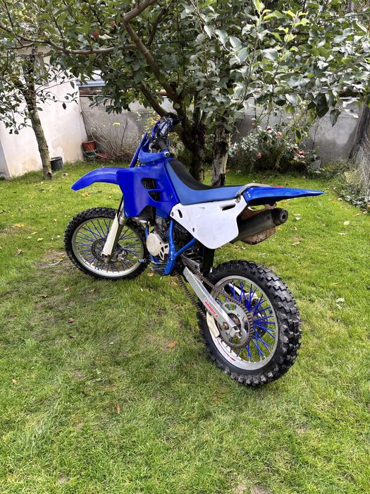 Cross Yamaha yz85
