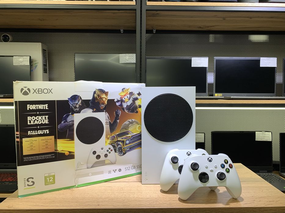 Приставка XBOX Series S, SSD 512 GB, 2 джойстика, 10681/А10