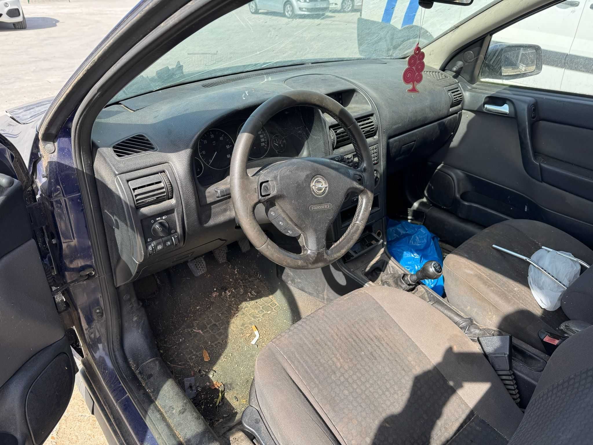 Dezmembram Opel Astra G 2004 break 1,7 Diesel