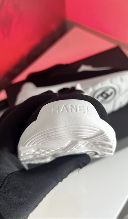Обувки Chanel - Дамски Дизайнерски Маратонки - ТОП Модел