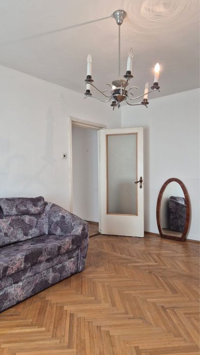 Apartament 3 camere – Centrul Civic, Brașov