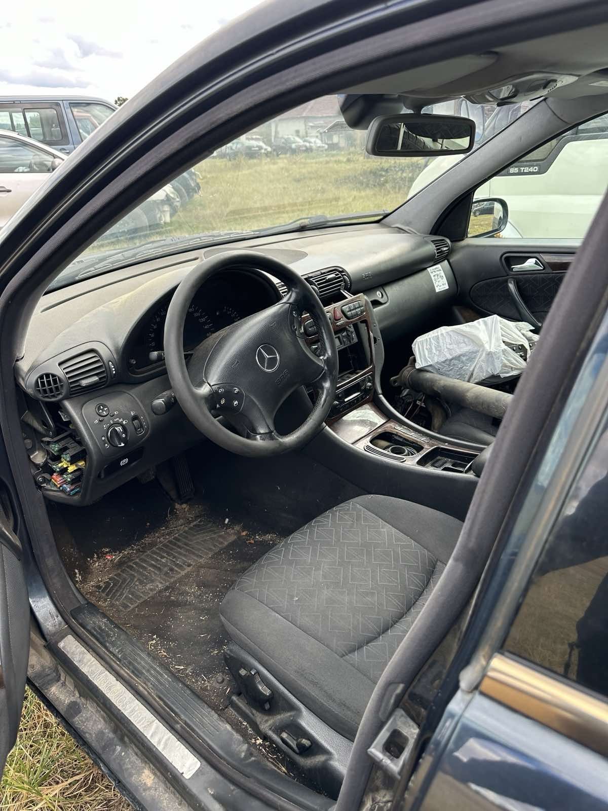 Mercedes w203 c200 cdi на части