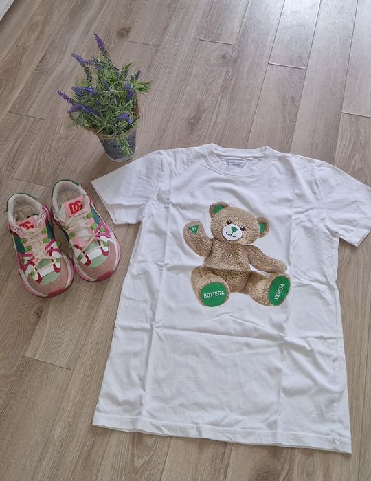 Оригинални нови тениски Guees,Dolce ,Louis Vuitton