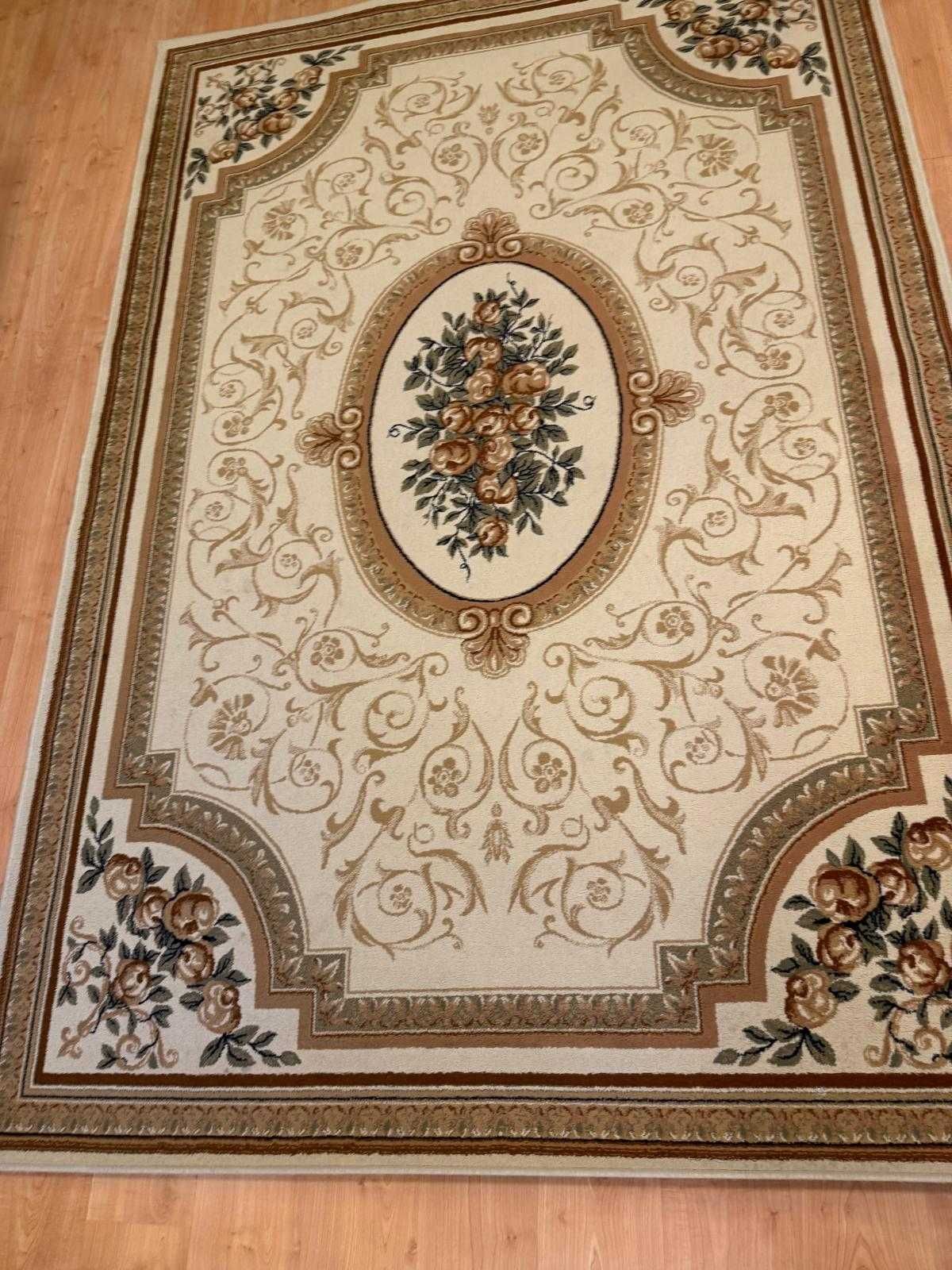 Тъкан персийски килим