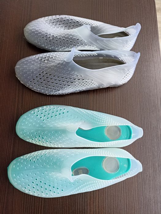 Шлепки, кеды, мыльницы, обувь для моря (Новые)