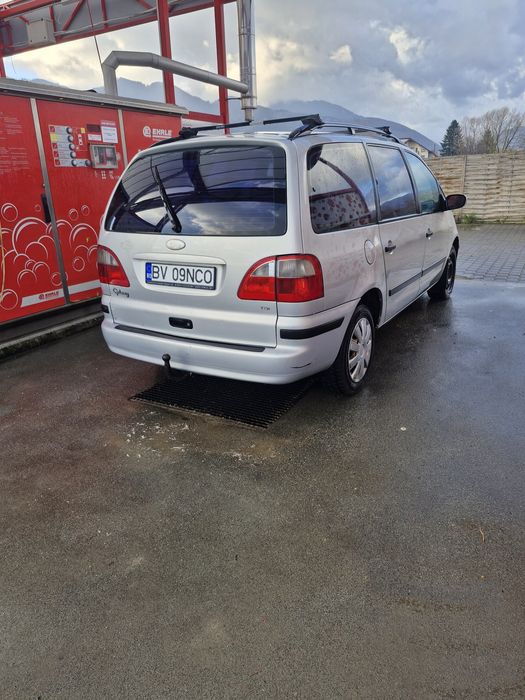 FORD GALAXY masina Rulează