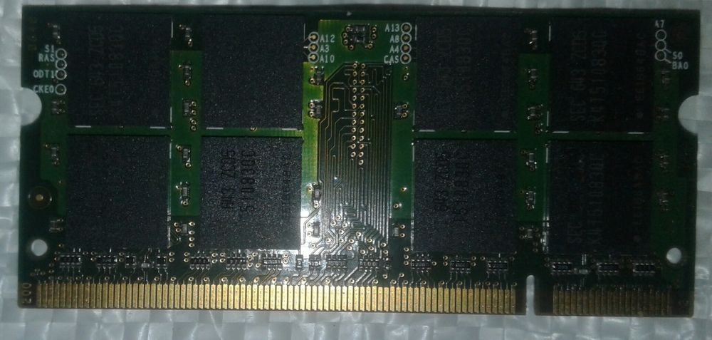 Оперативка DDR2 1Gb для ноутбука
