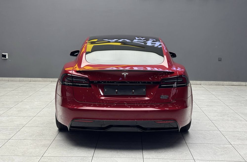 TESLA S PLAID 2.0 sekund srochna !