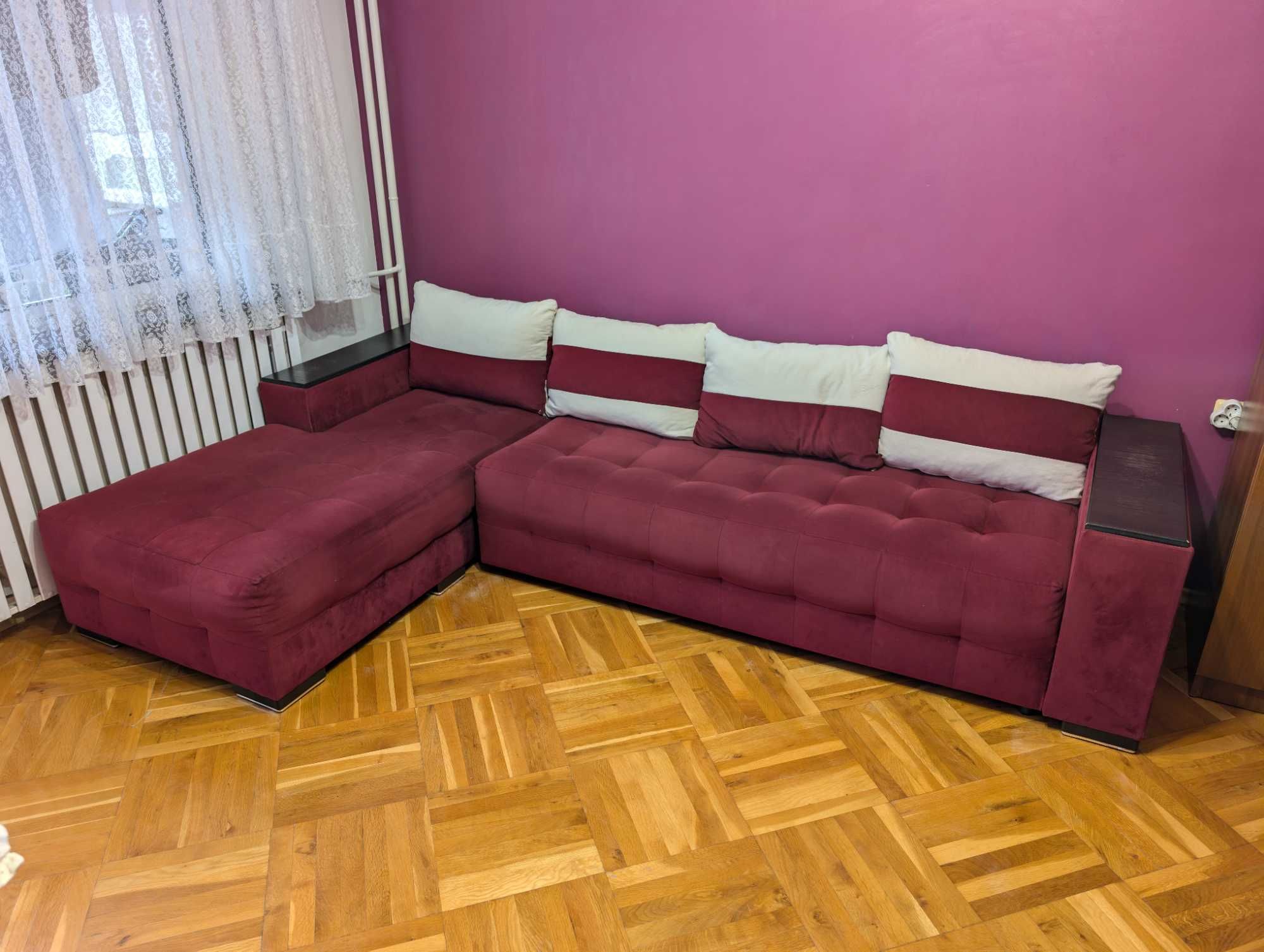Ъглов диван Мелвин S