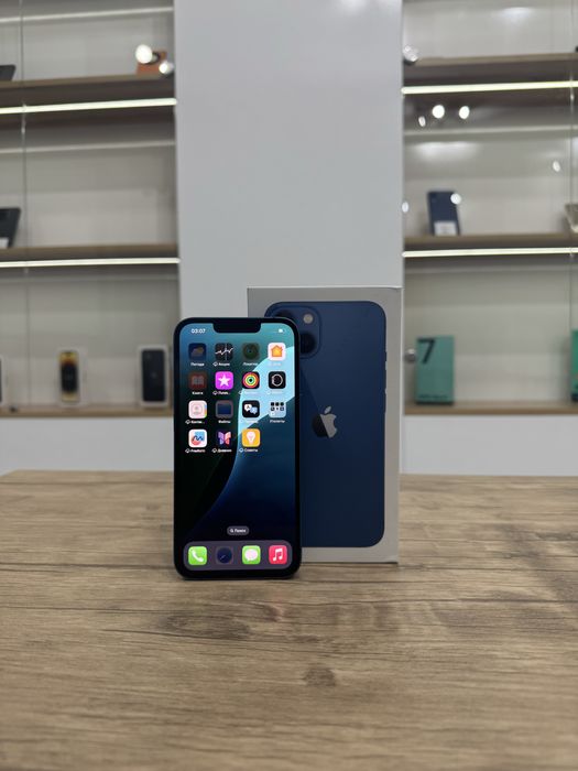 IPhone 13 (256gb)
