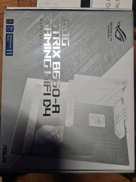 Defect !Asus Rog Strix B660-A Gaming WIFI