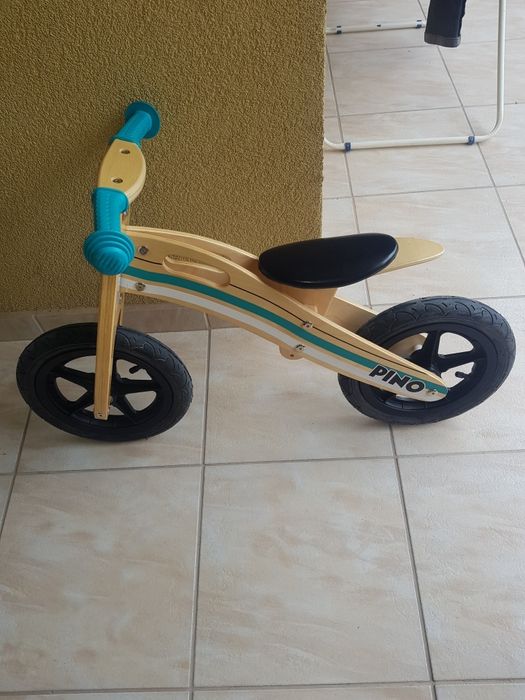 Bicicleta din lemn cu roti gonflabile