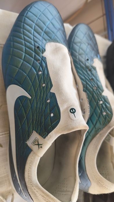 Vând ghete de fotbal Nike Tiempo Legend 10 Pro FG Emerald (NR46 )