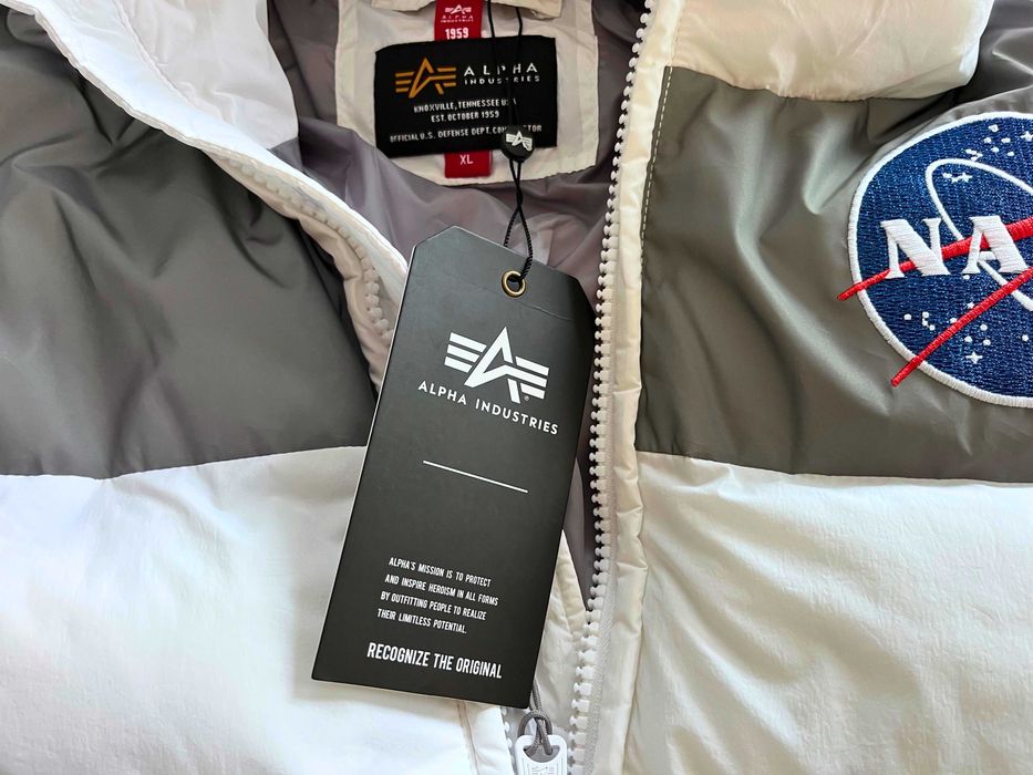 Яке Alpha Industries HP NASA — оригинал