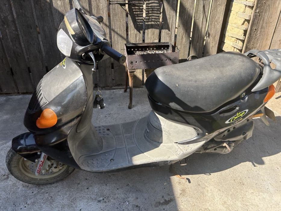 Scuter Daelim message 80cc