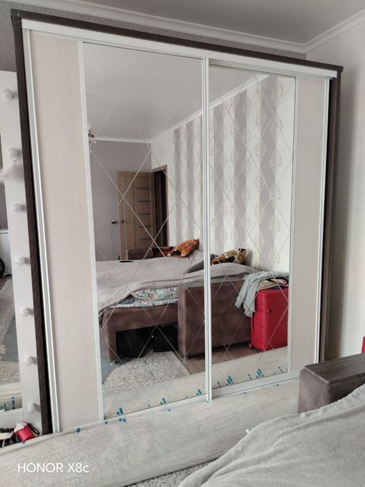 Продам шкаф-купе