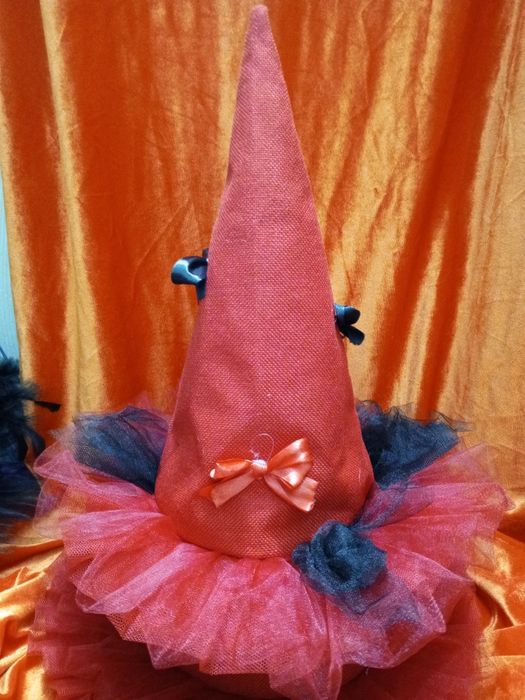 Шляпа ведьмы на Хеллоуин, метла, в наличии и на заказ