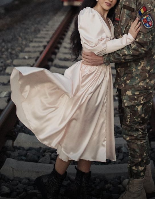 Rochie eleganta satin