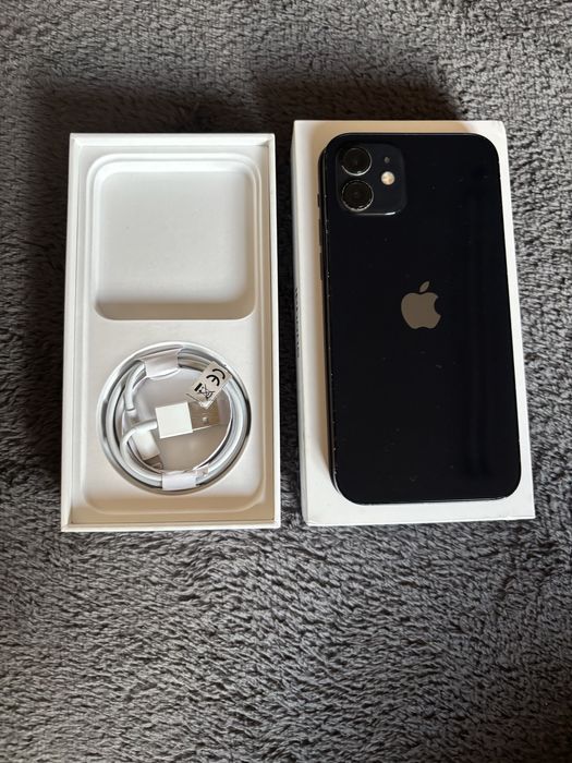 iPhone 12 64GB - Работи ОТЛИЧНО! С кутия и кабел