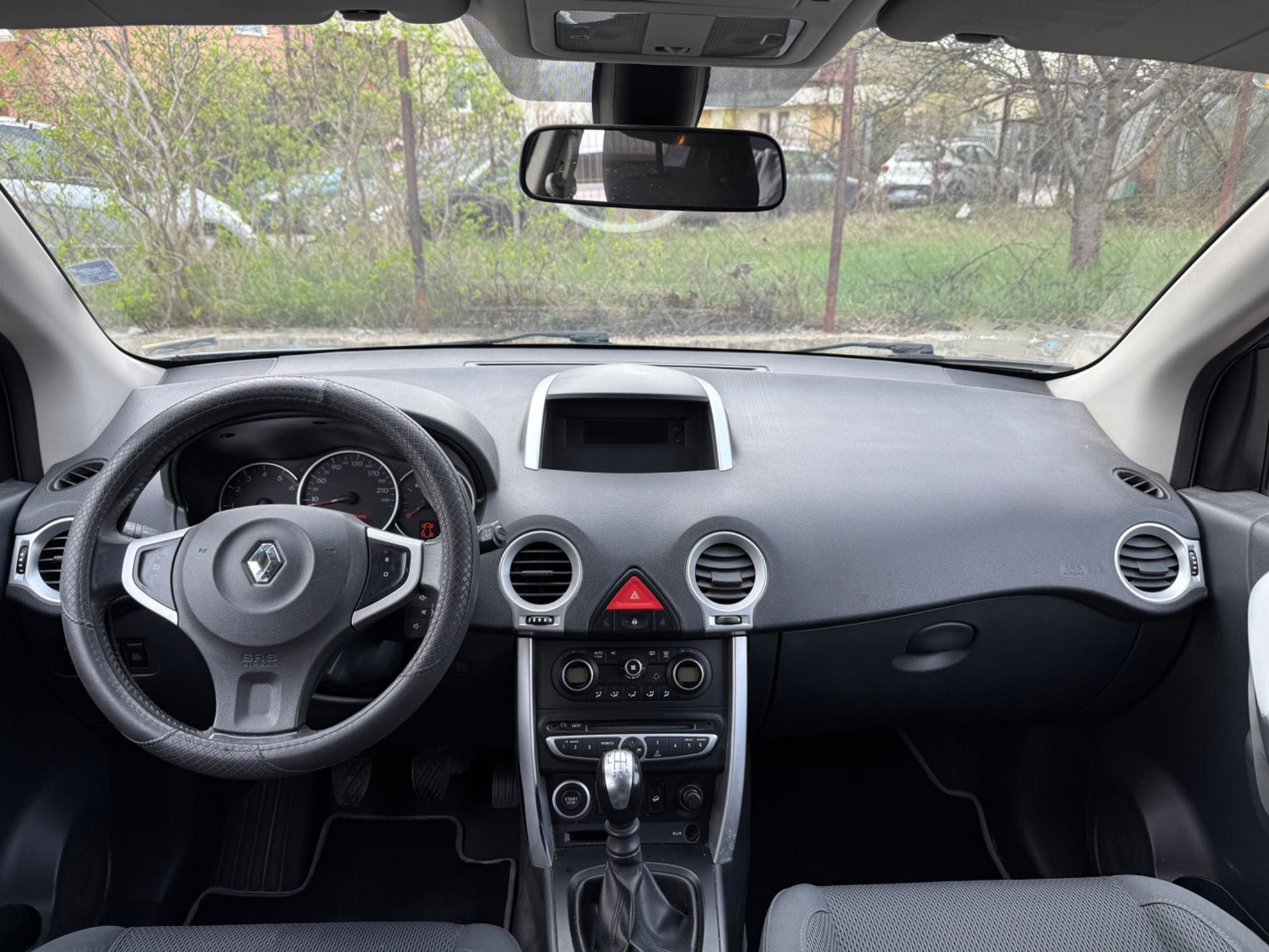 Renault Koleos 2.0dCi(150 кс) 4x4/Нови Зимни гуми/Обслужен/Регистриран