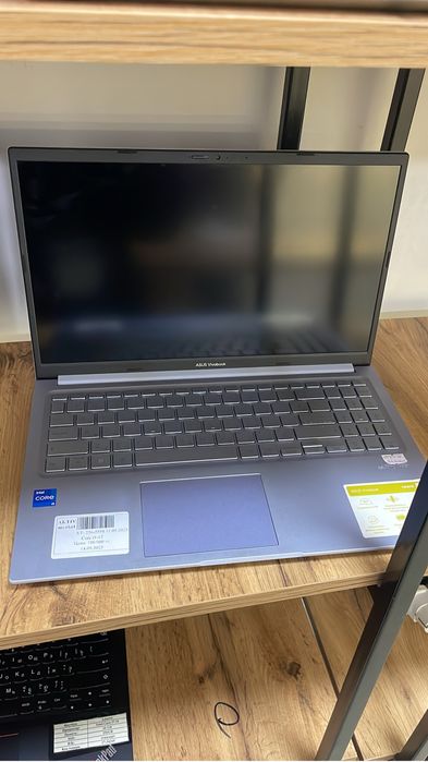 Asus Vivobook продаем