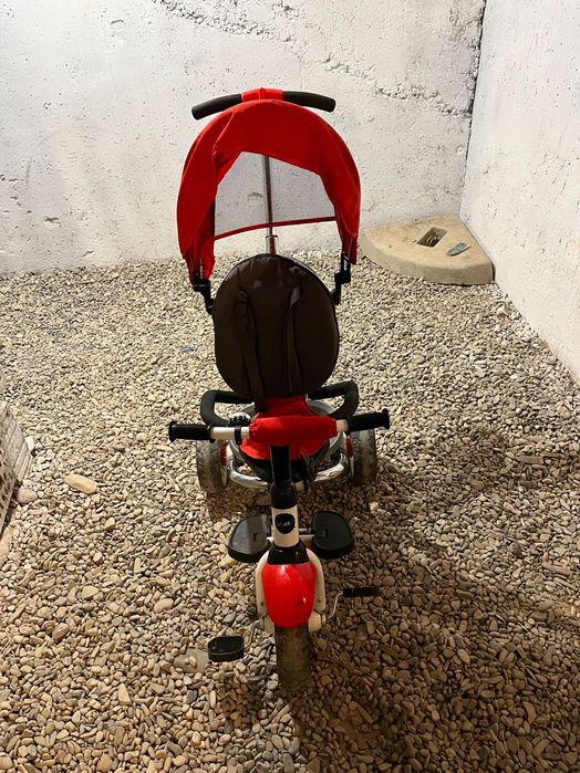 Tricicletă pentru copil