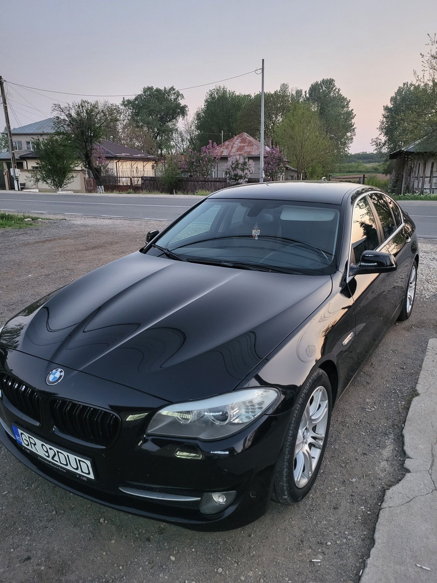 BMW SERIA 5 X-DRIVE (2013 carte)