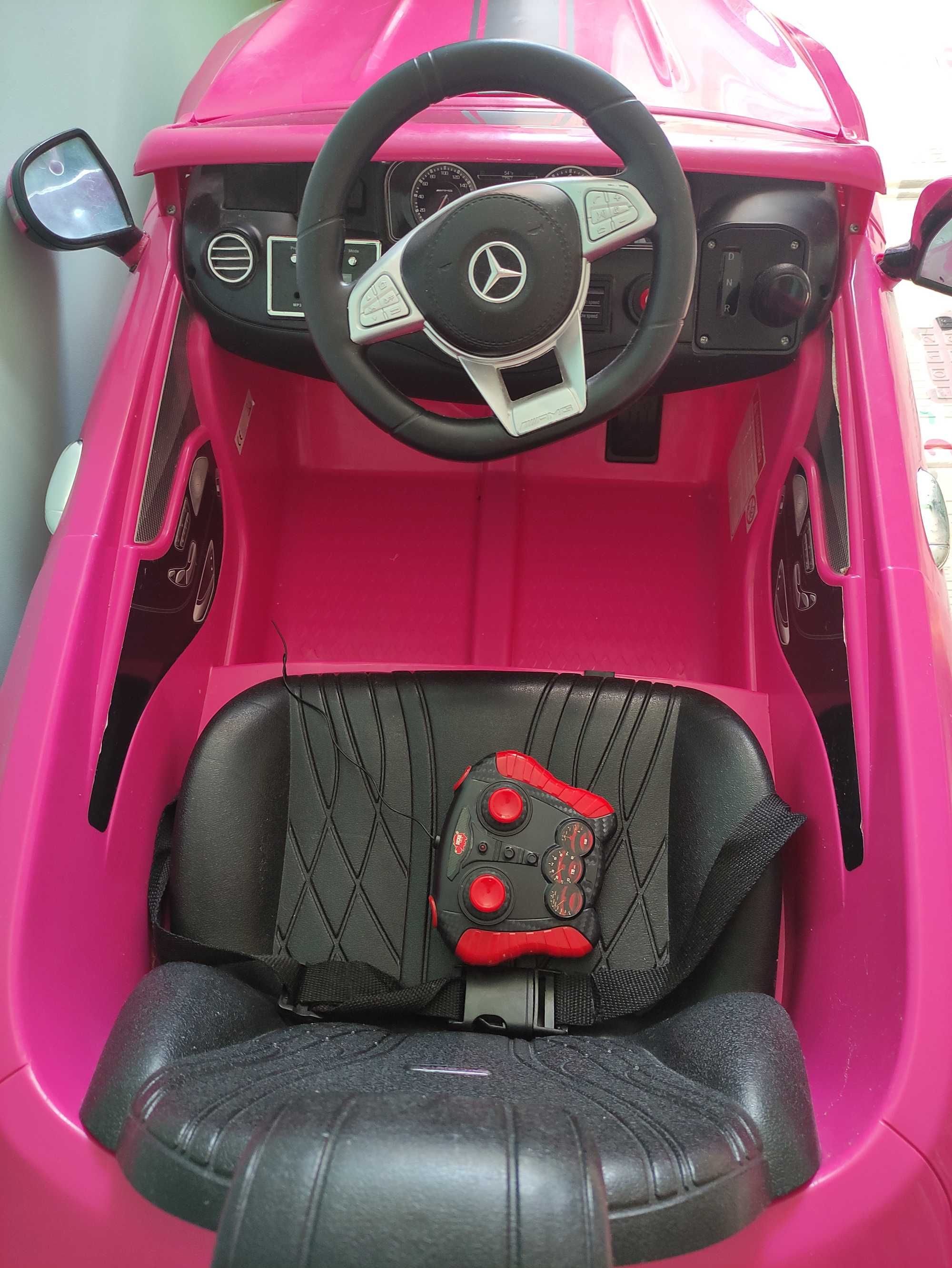 Акумулаторна кола Mercedes