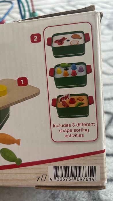 Монтесори играчки.