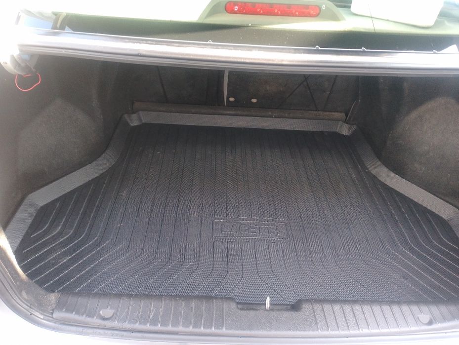 Продается lacetti