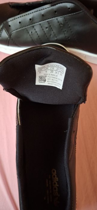 Adidasi Noi Unisex  ( Adidas)