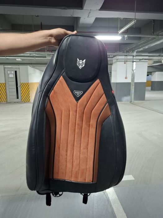 Сидения чeхол + парог Leapmotors C11