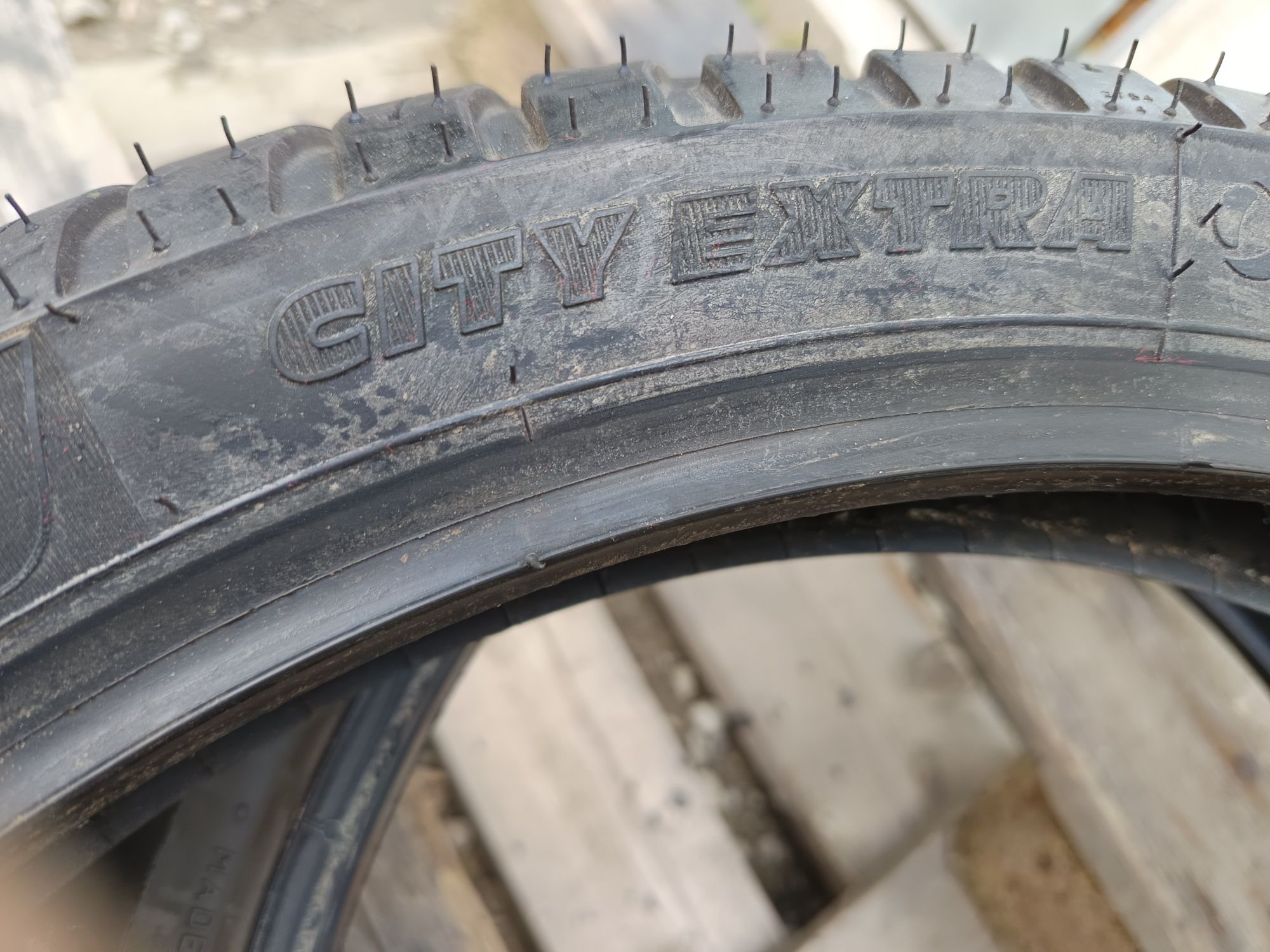 Мото гума 90 80 17 MICHELIN Дот 0823