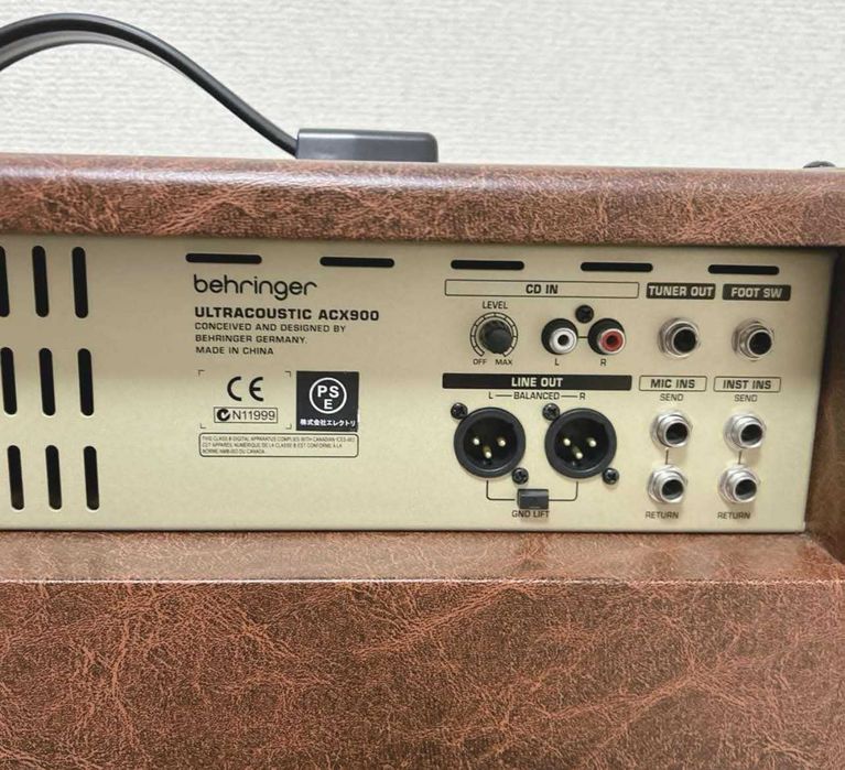 Behringer Ultracoustic ACX900 - 90-watt 2x8" 2-channel Acoustic Combo